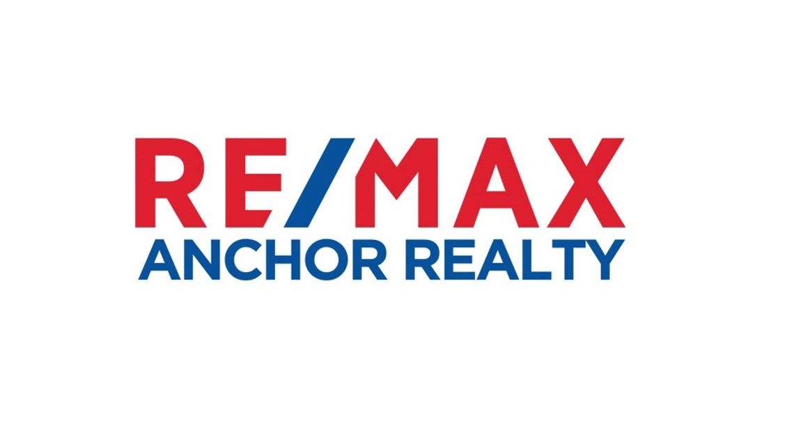 RE/MAX - Denise Henry