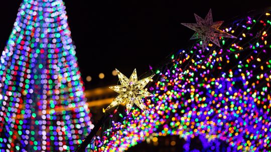 Sanibel and Captiva Luminary Holiday Stroll
